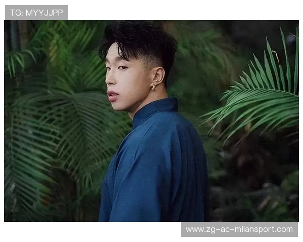 德云社副总烧饼现状：已成功挤进上流社会，打高尔夫、走国际范